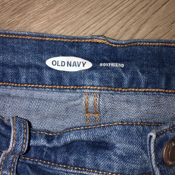 Juniors Old Navy Boyfriend Jeans - Picture 2 of 2